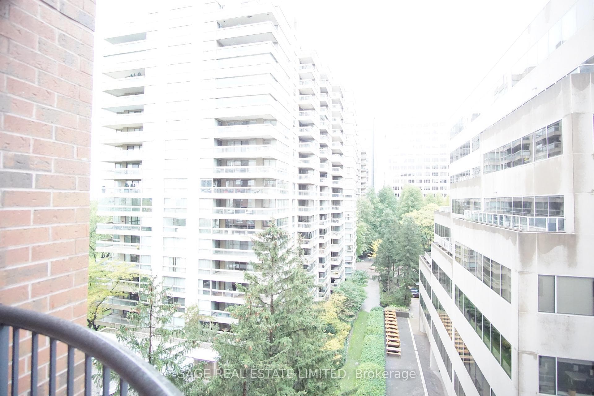 47 St Clair Avenue Unit 801 photo 26