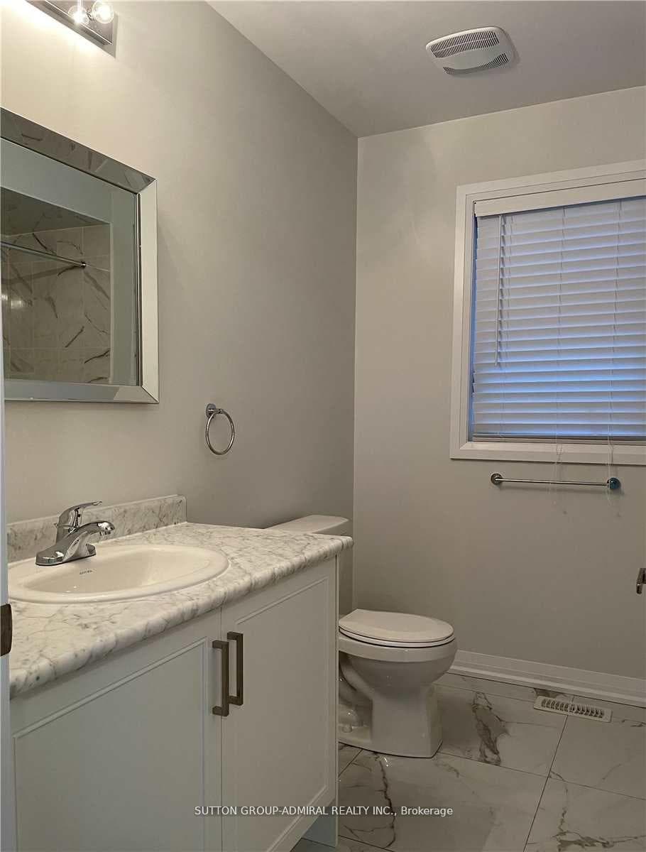 1376 Harrington Street photo 30