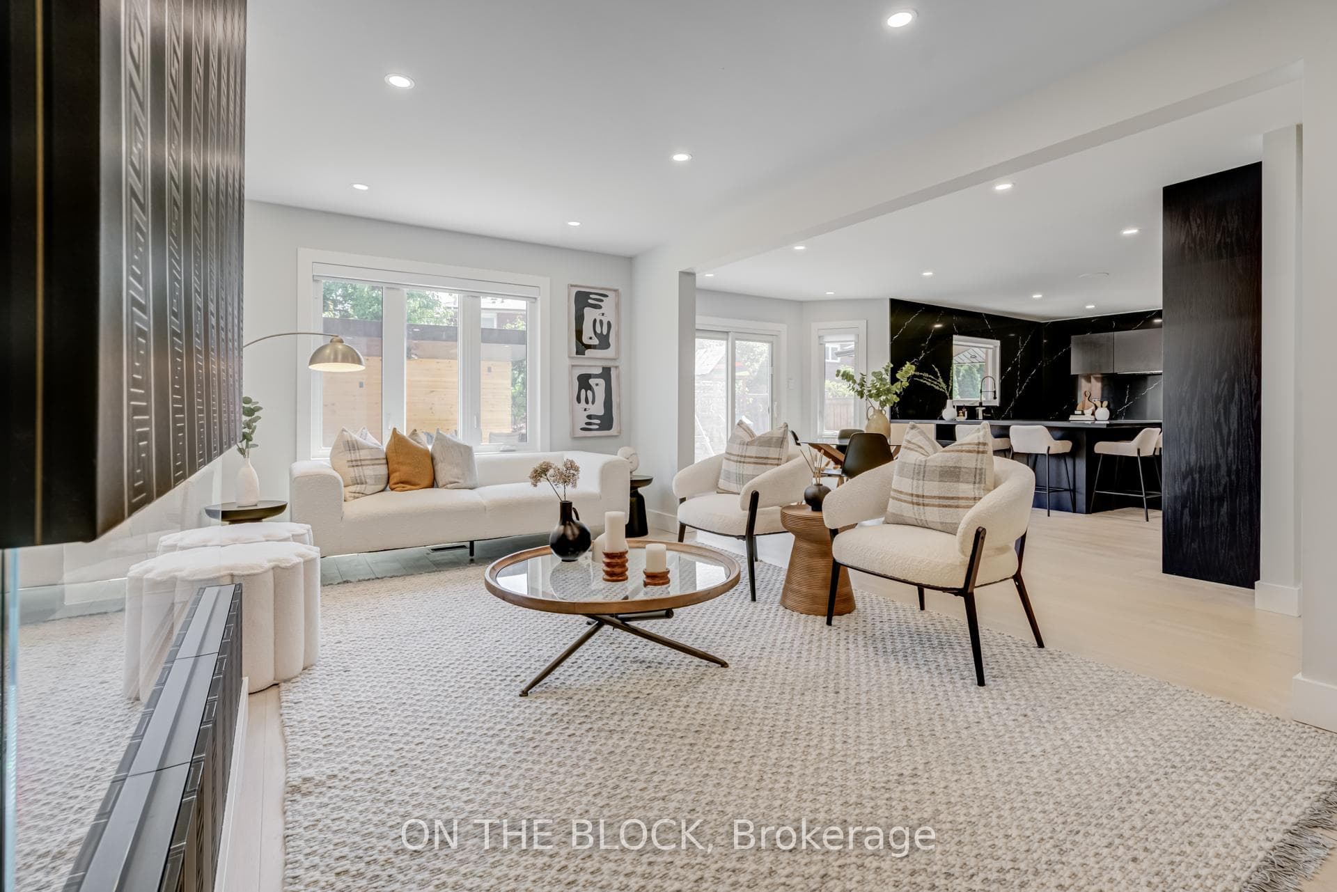 85 Russet Way photo 1