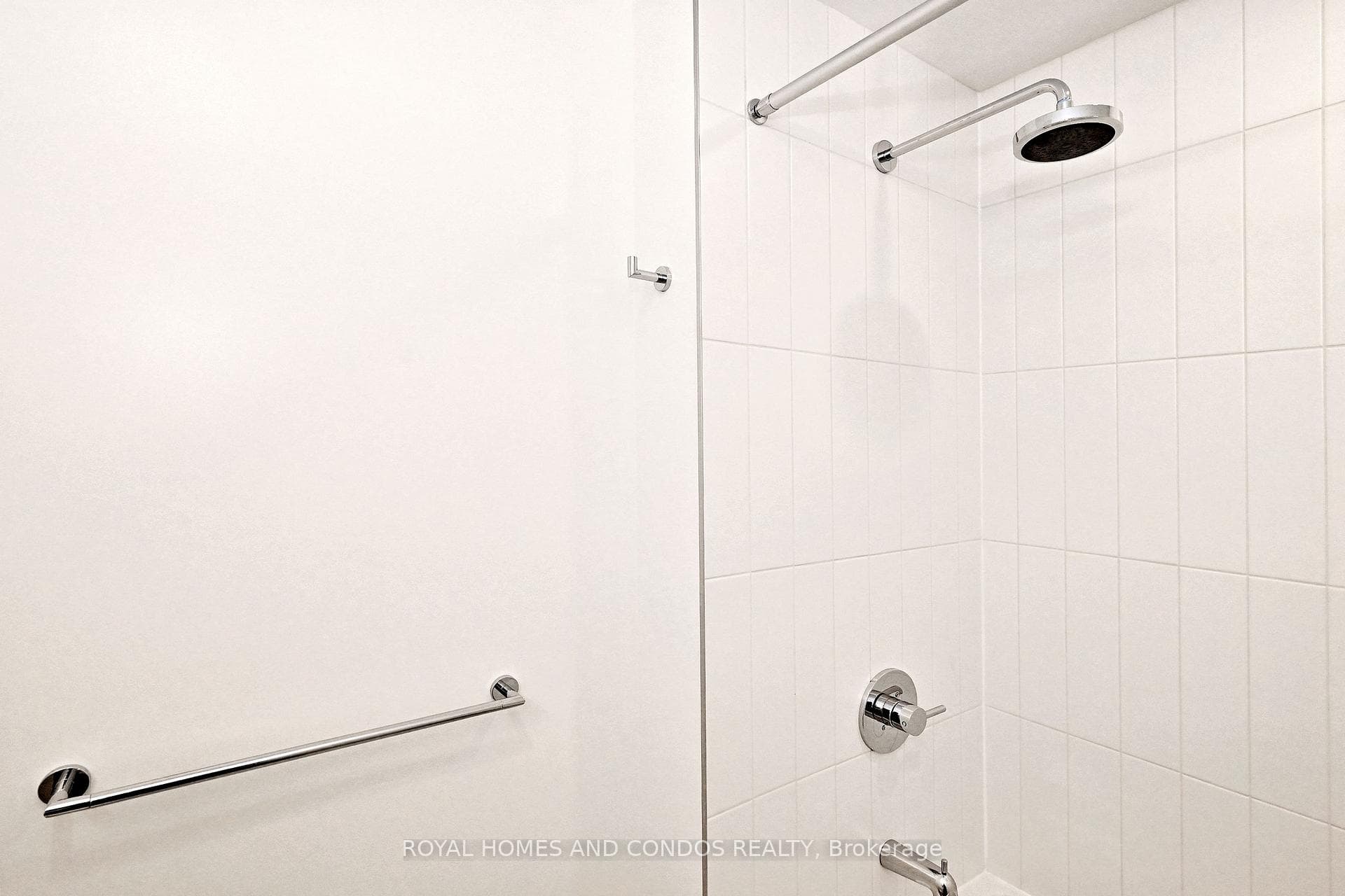10 Oak Street Unit 1110 photo 26