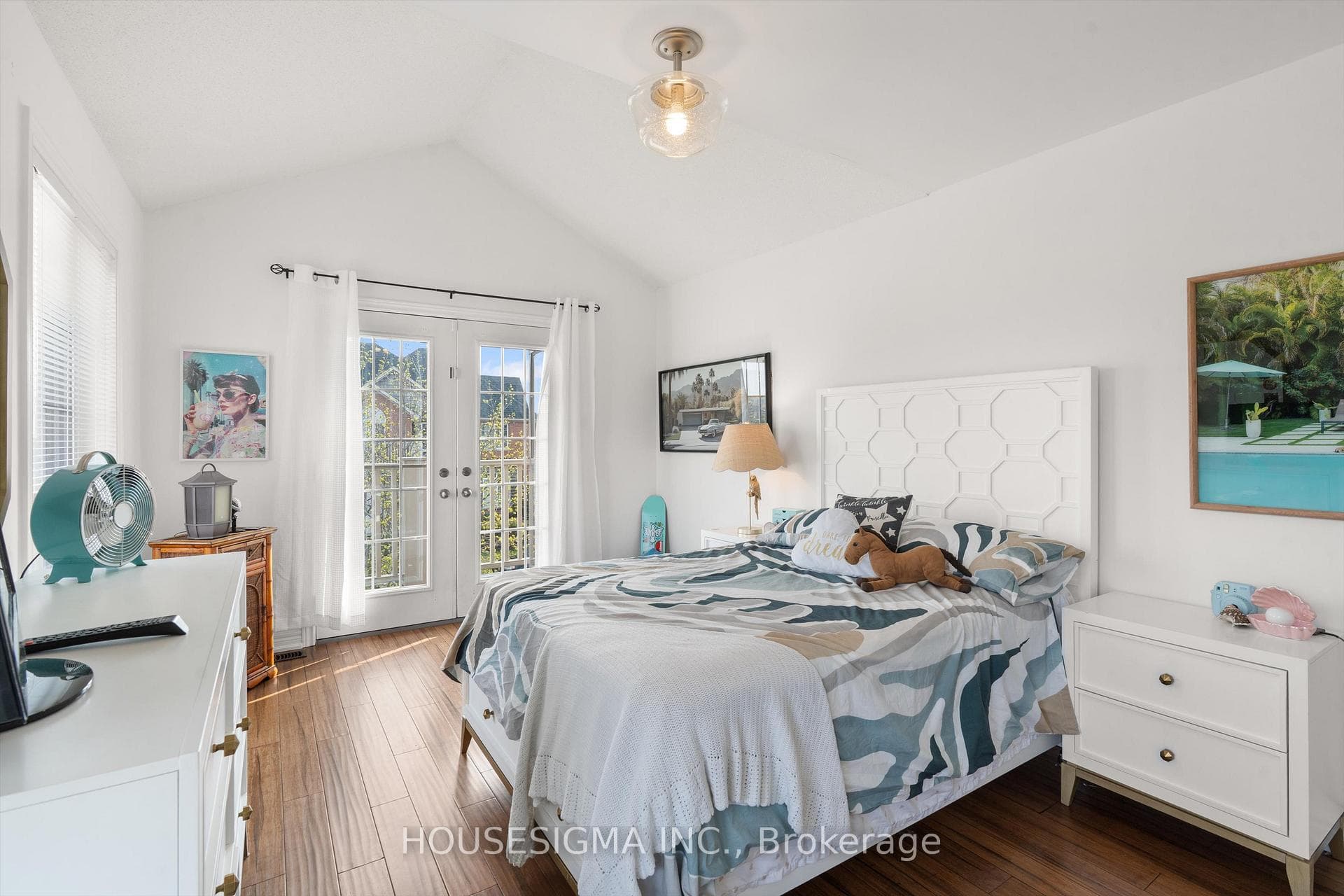 3rd Bedroom with wrap around balcony