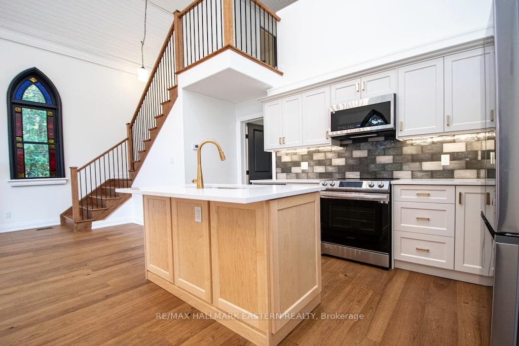 770 Lakehurst Road photo 15