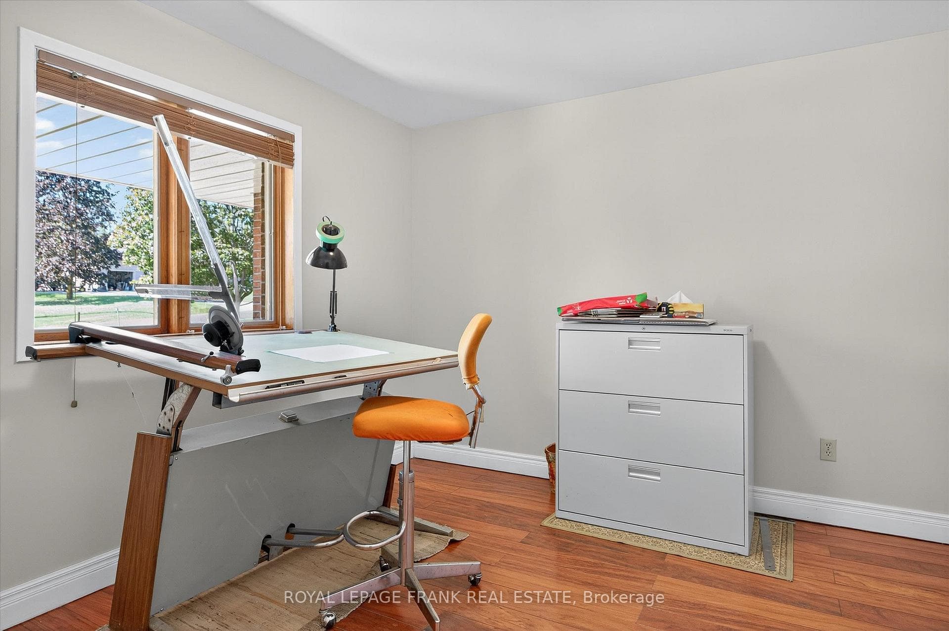 549 Bissview Avenue photo 19