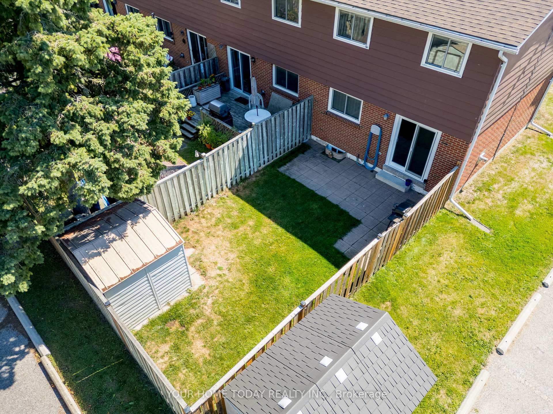 109 Kingham Road photo 32