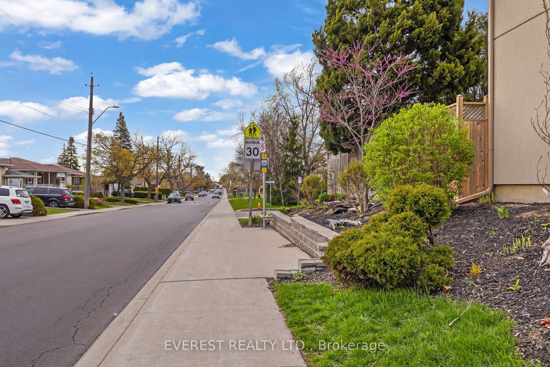 27 Lavina Crescent photo 44