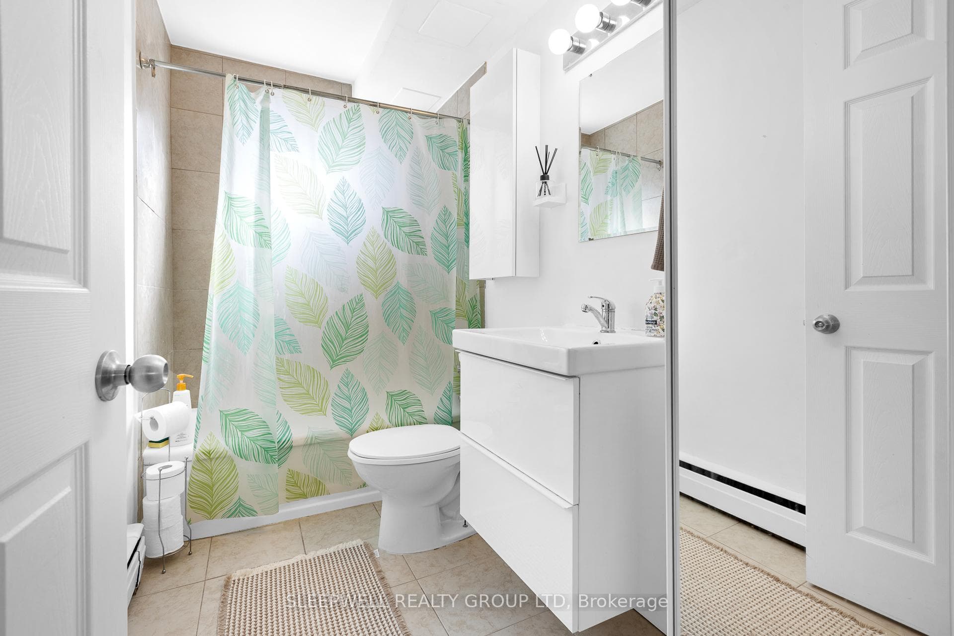 473 Vernon Avenue photo 8