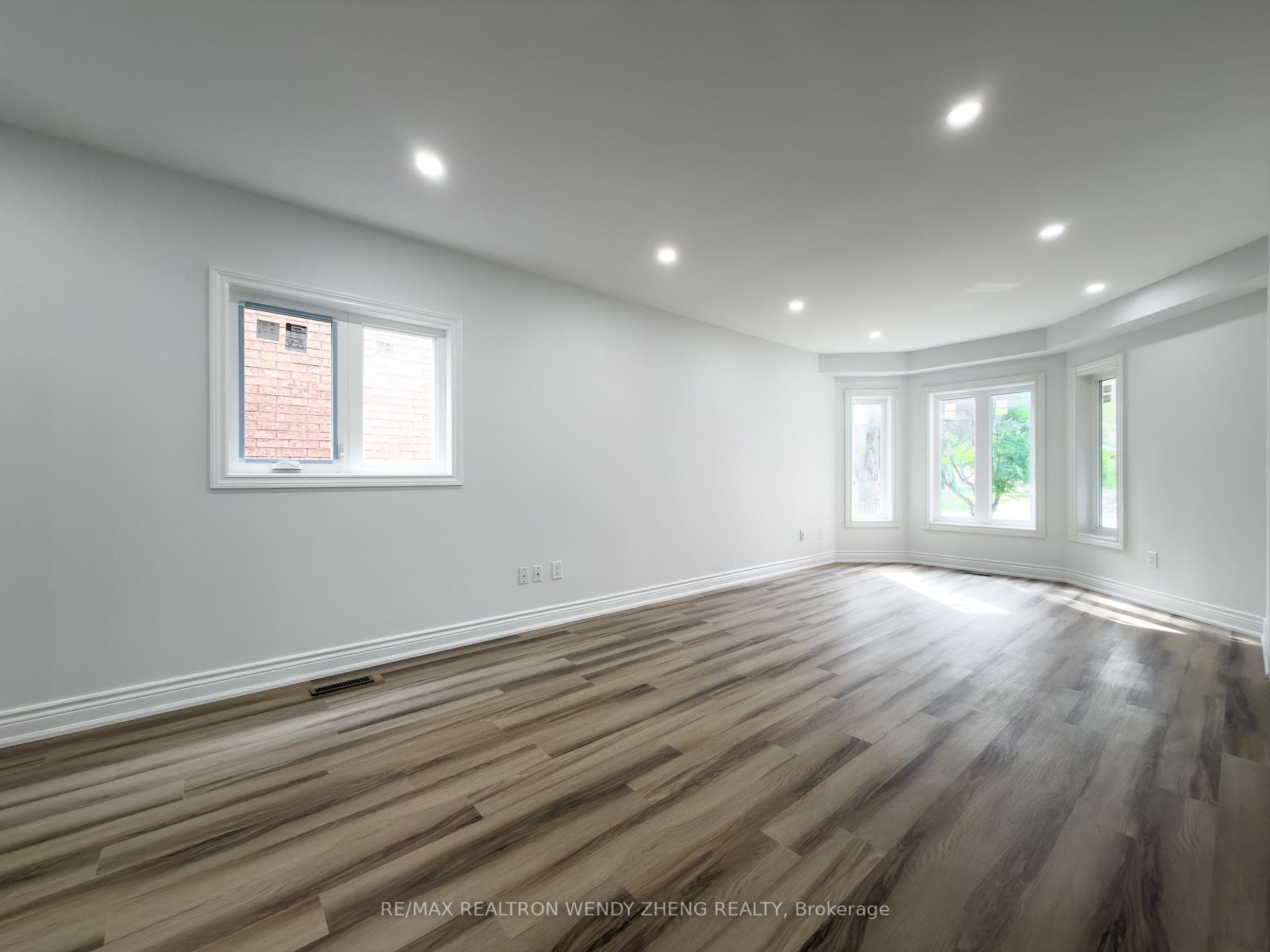 59 Springer Drive photo 13