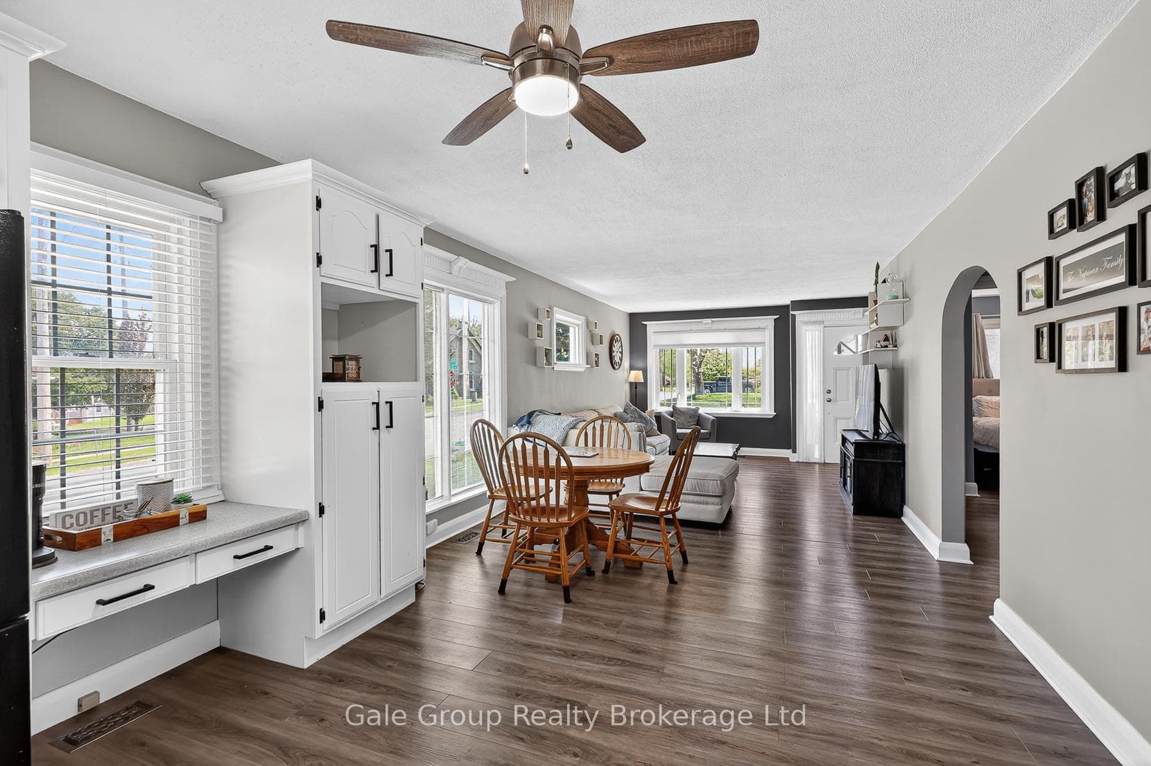 339 Spencer Street photo 13