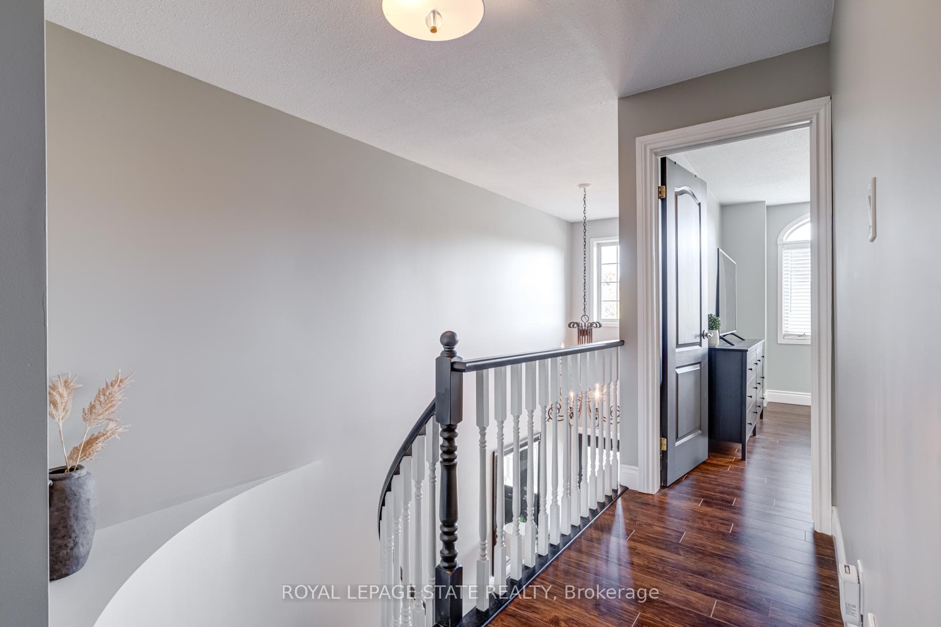 143 Foxborough Drive photo 18
