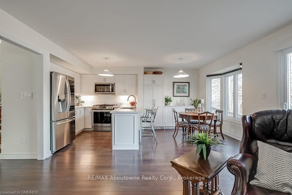 286 HAMILTON Drive Unit 1 photo 20