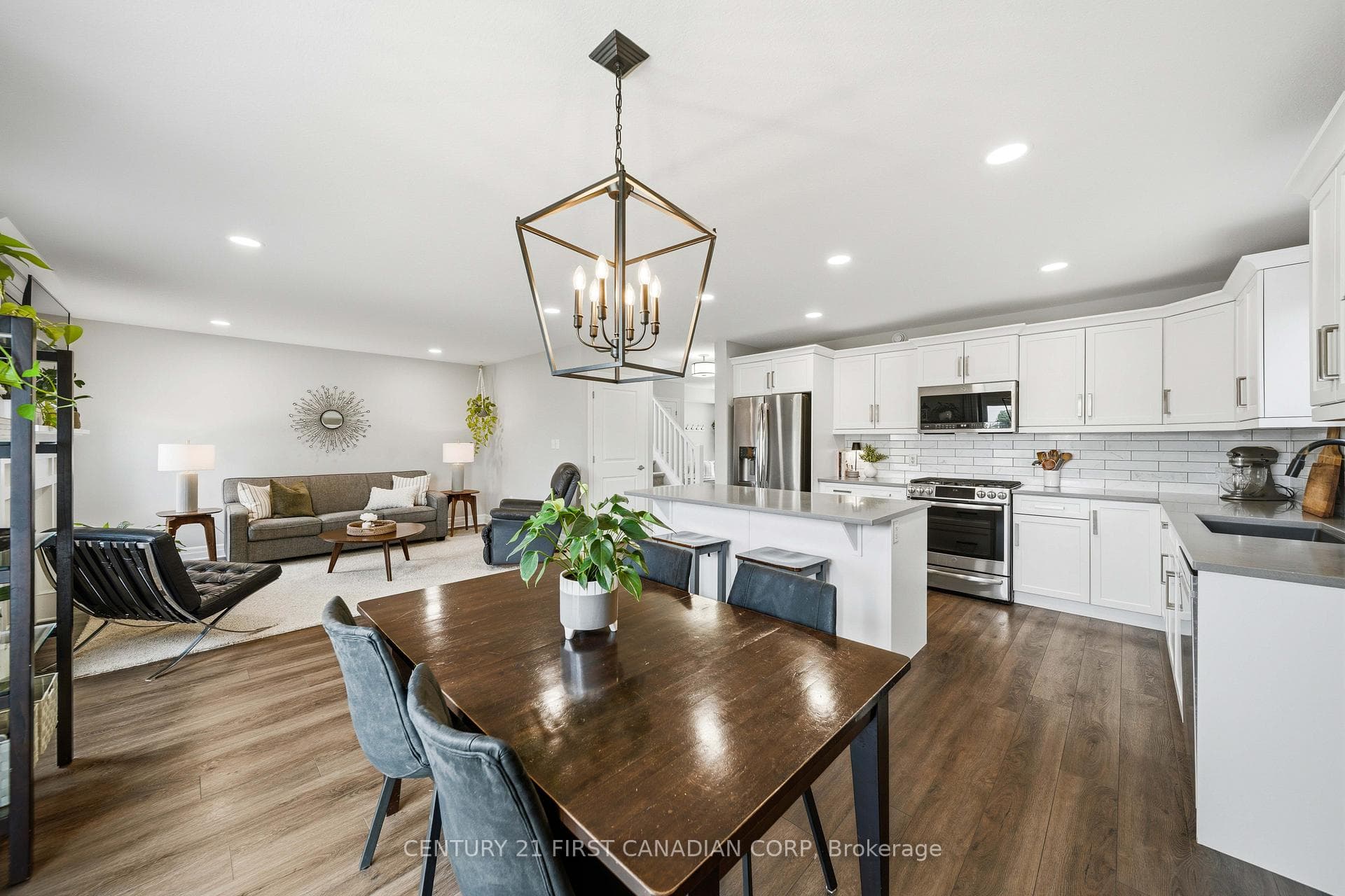 148 Gilmour Drive photo 14