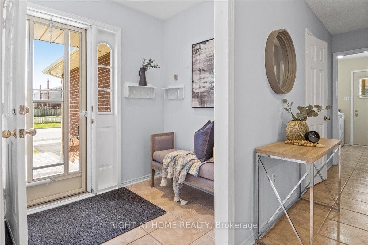 53 Rollo Drive photo 6