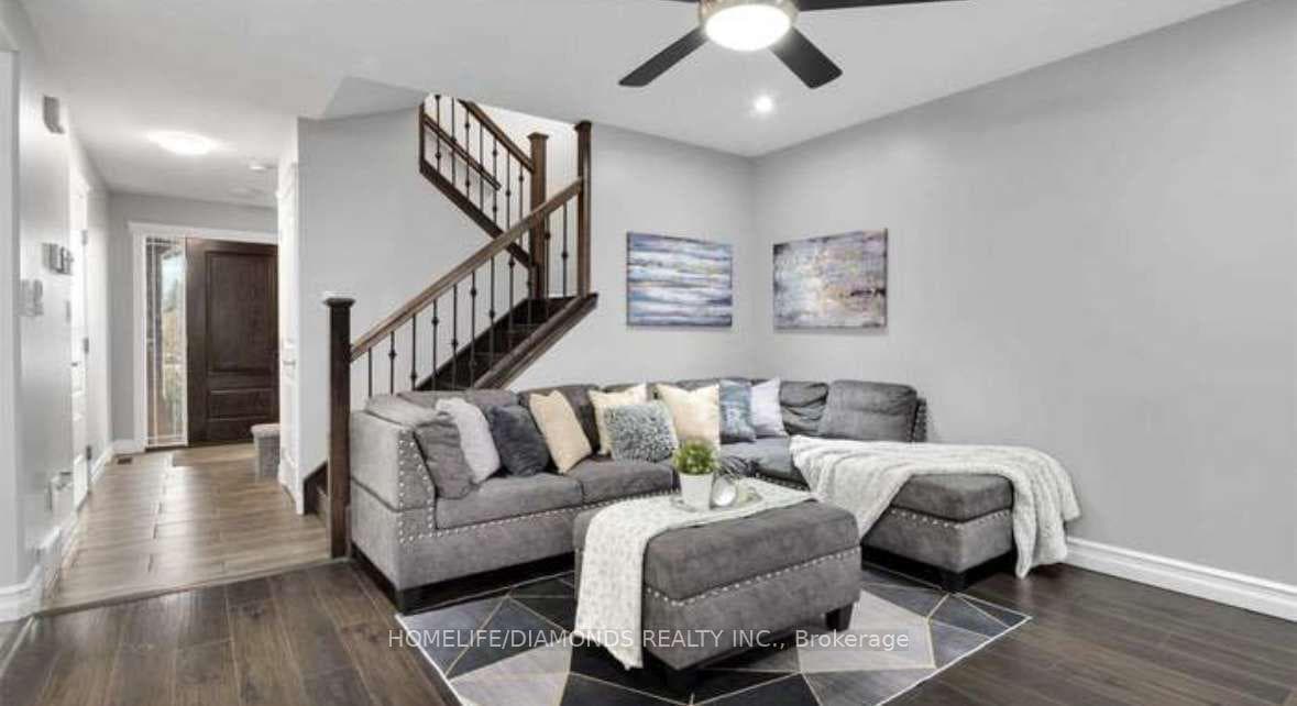 231 Bristol Drive photo 5