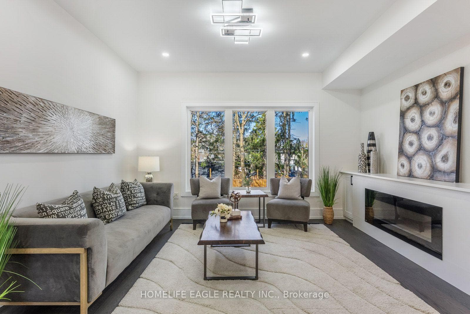 200 Oakridge Drive photo 11