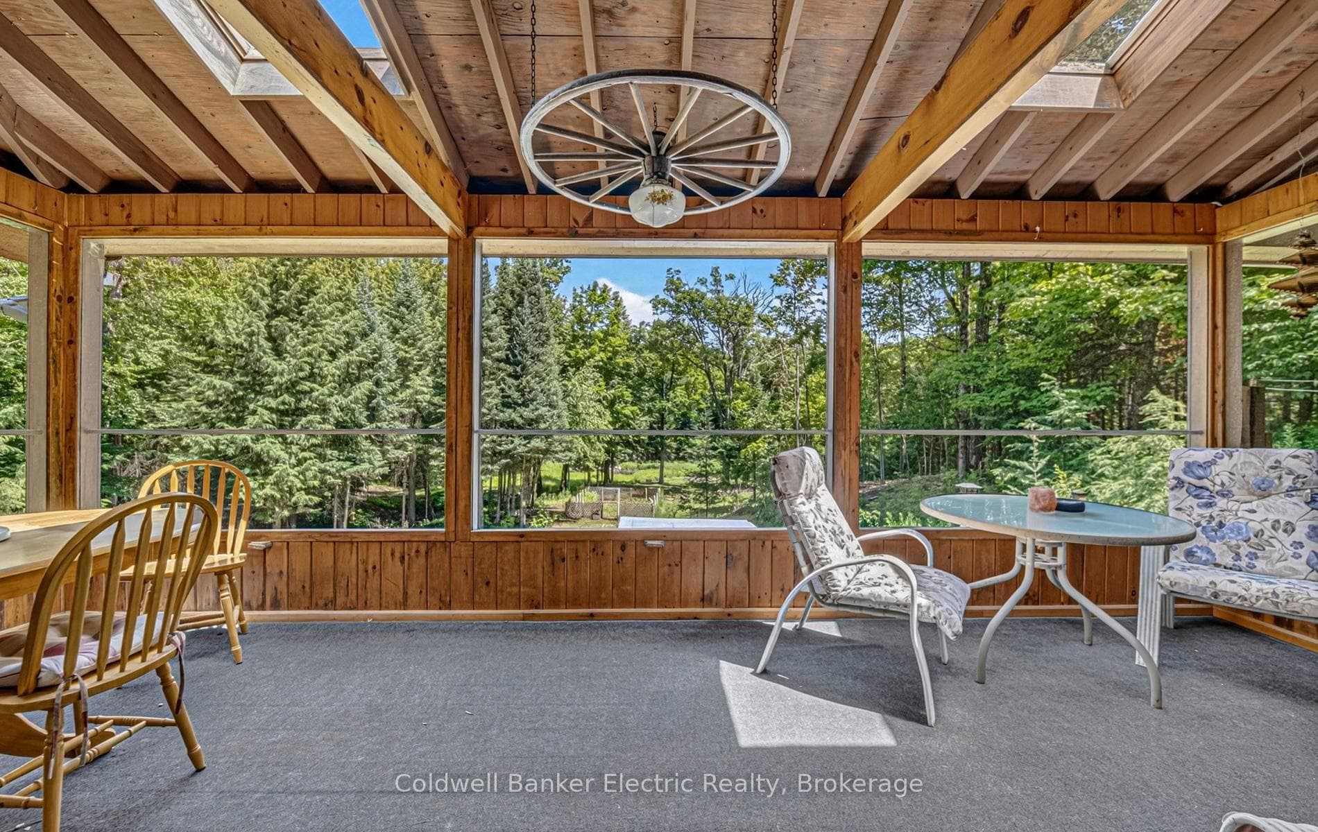 843 Jack Lake Road photo 32