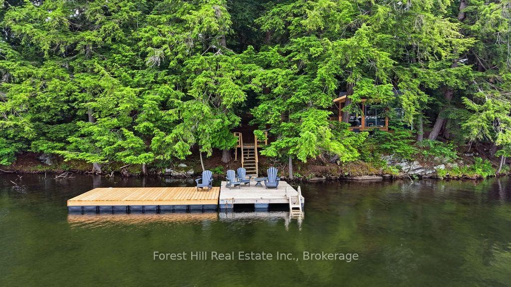Dock at Pine Cottage