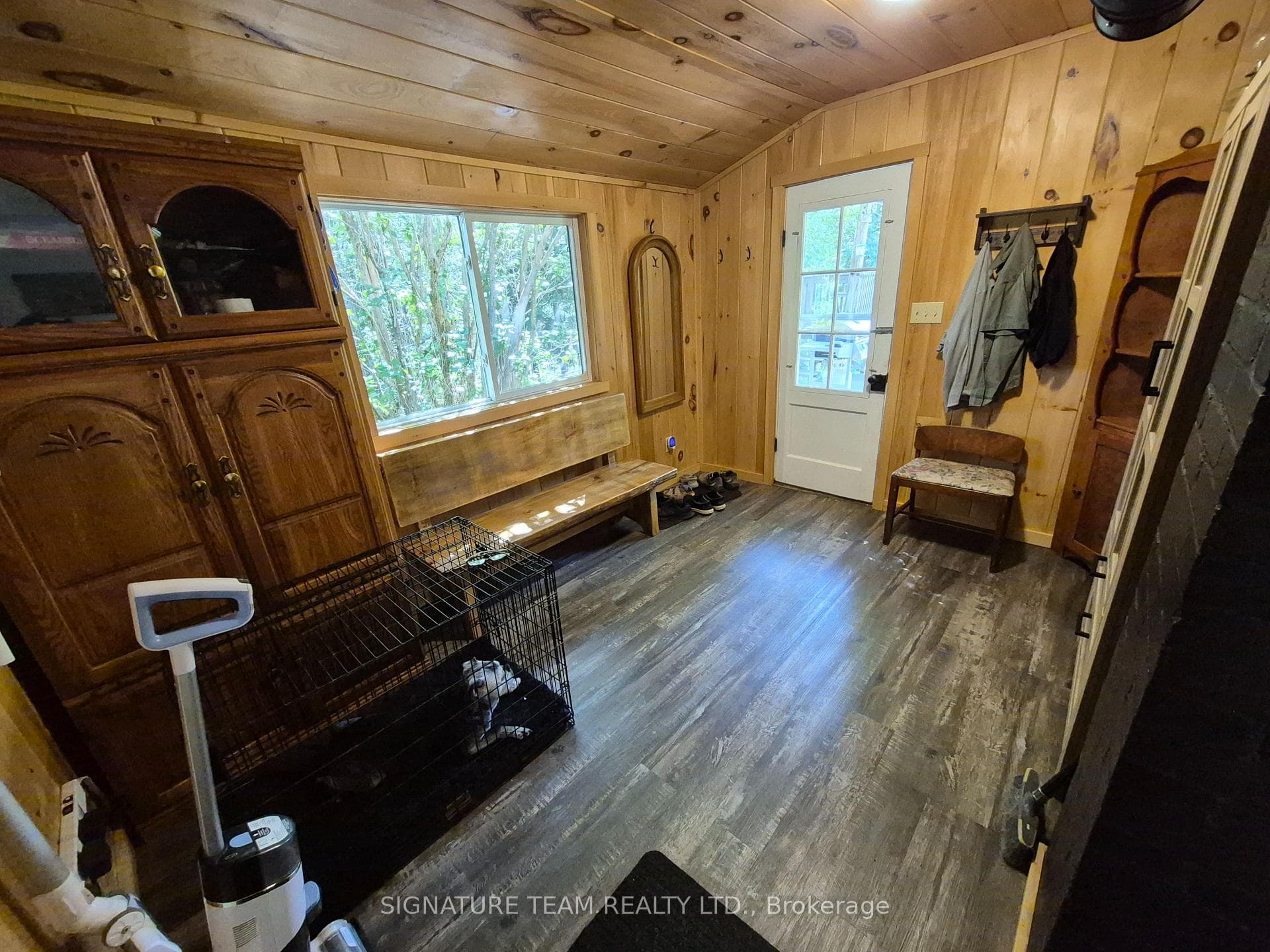 1703 Division Road photo 27