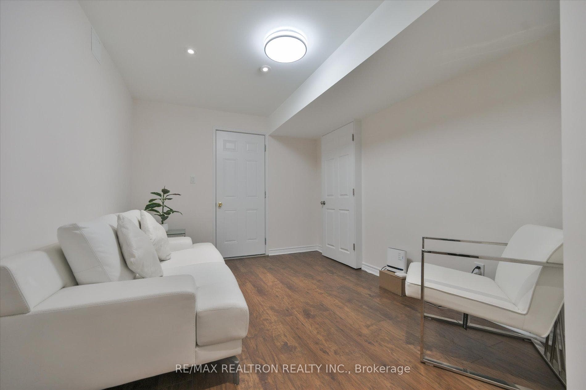 175 William Graham Drive photo 35