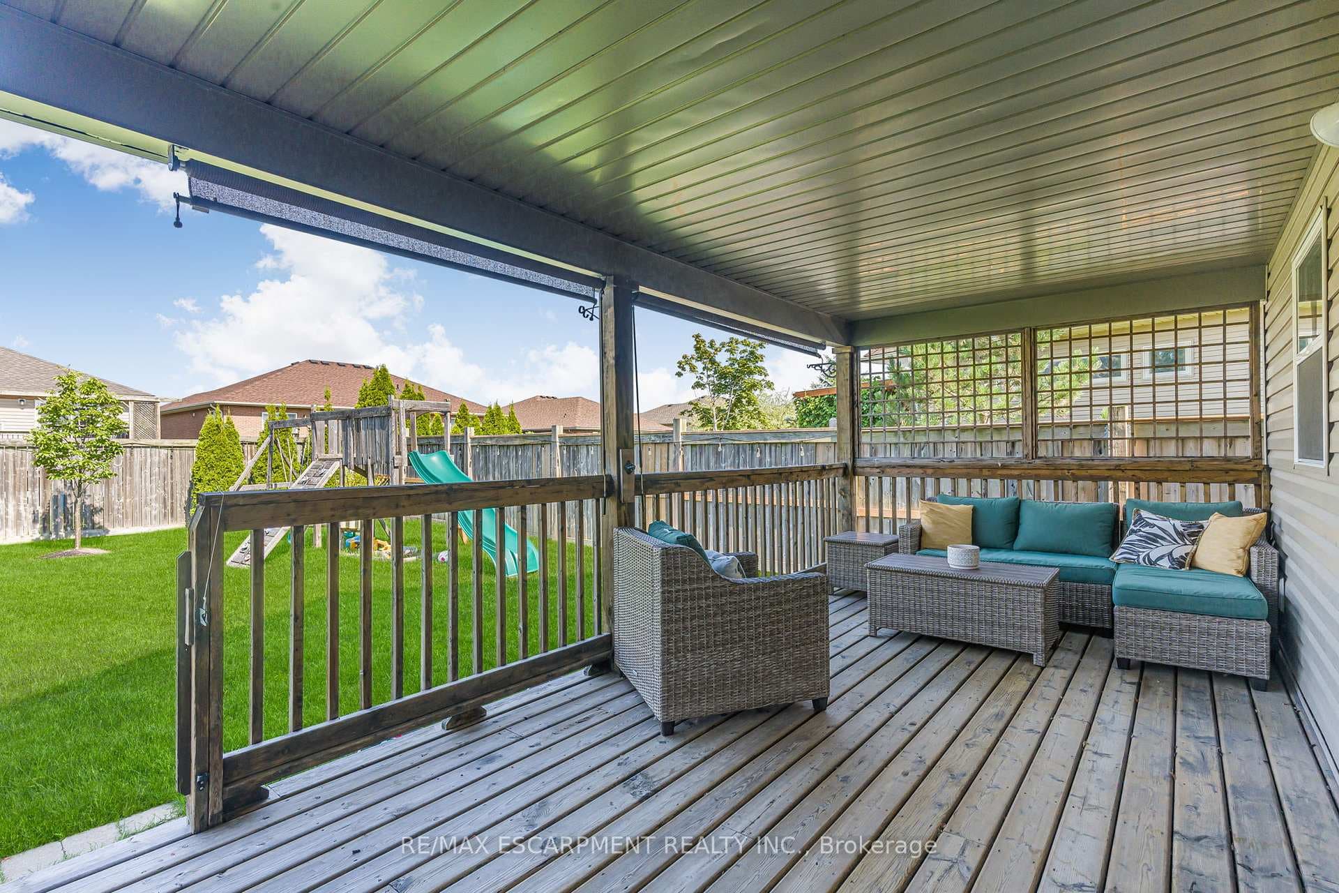 35 Sarah Crescent photo 29