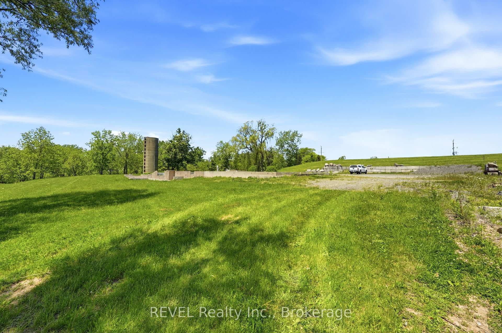 1373 Chippawa Creek Road photo 7
