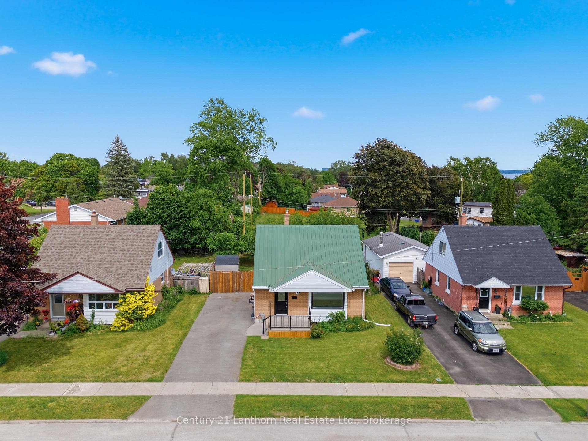 63 Fourth Avenue photo 29