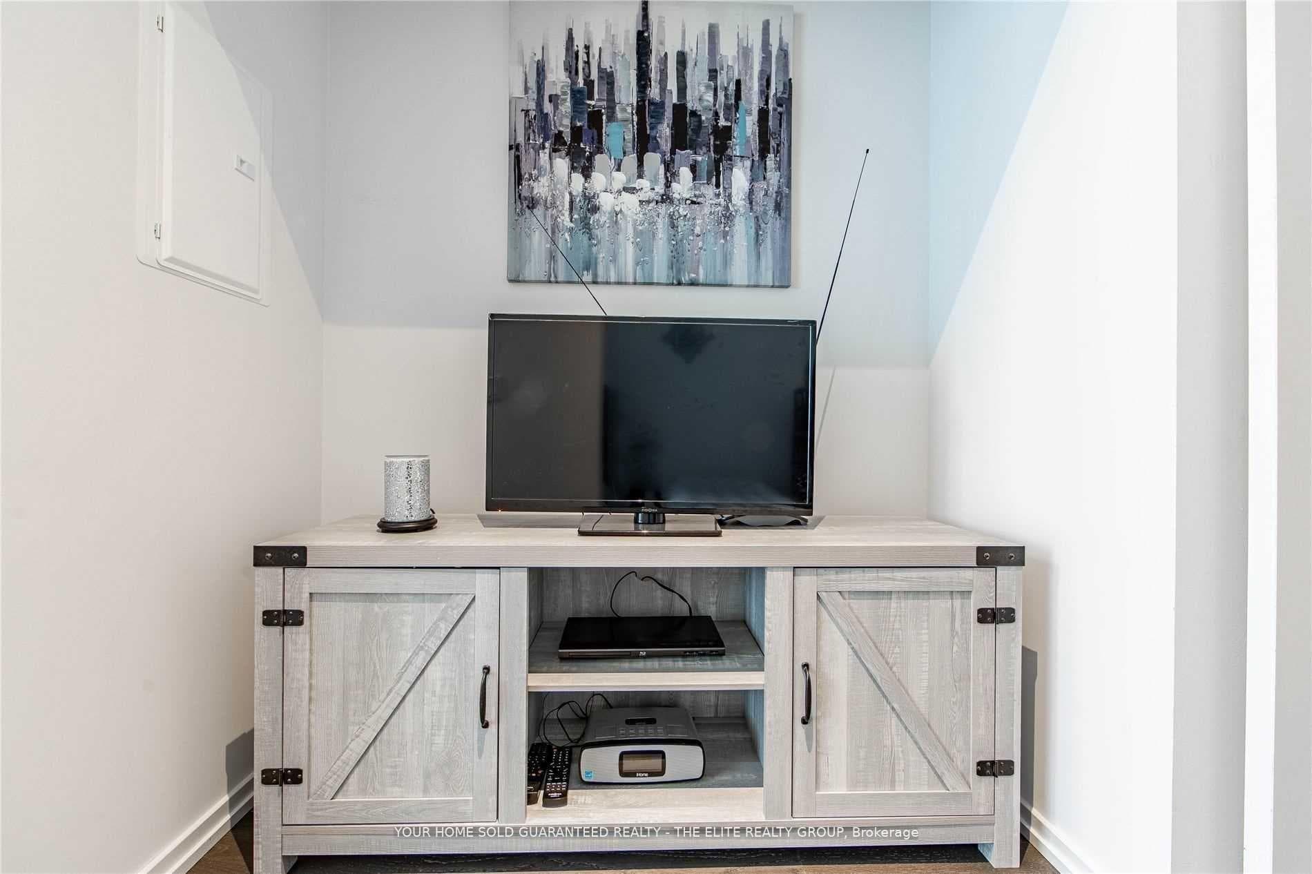 5 Soudan Avenue Unit 1512 photo 8