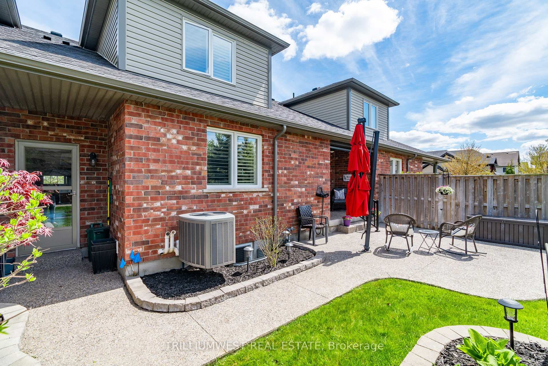 23 Annmoore Crescent photo 36