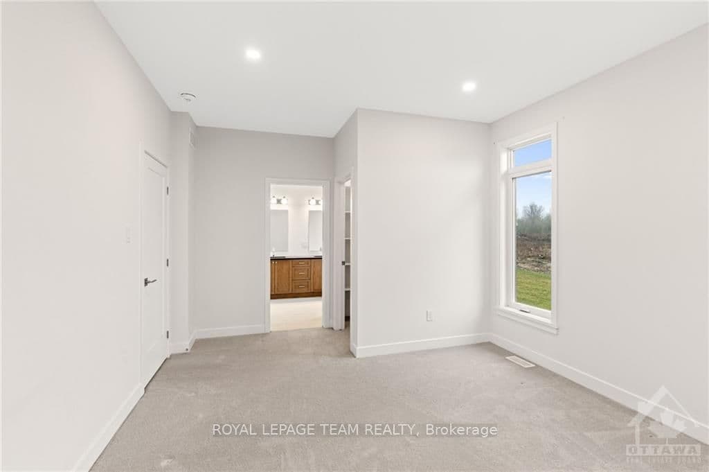 278 WOOD Avenue photo 15