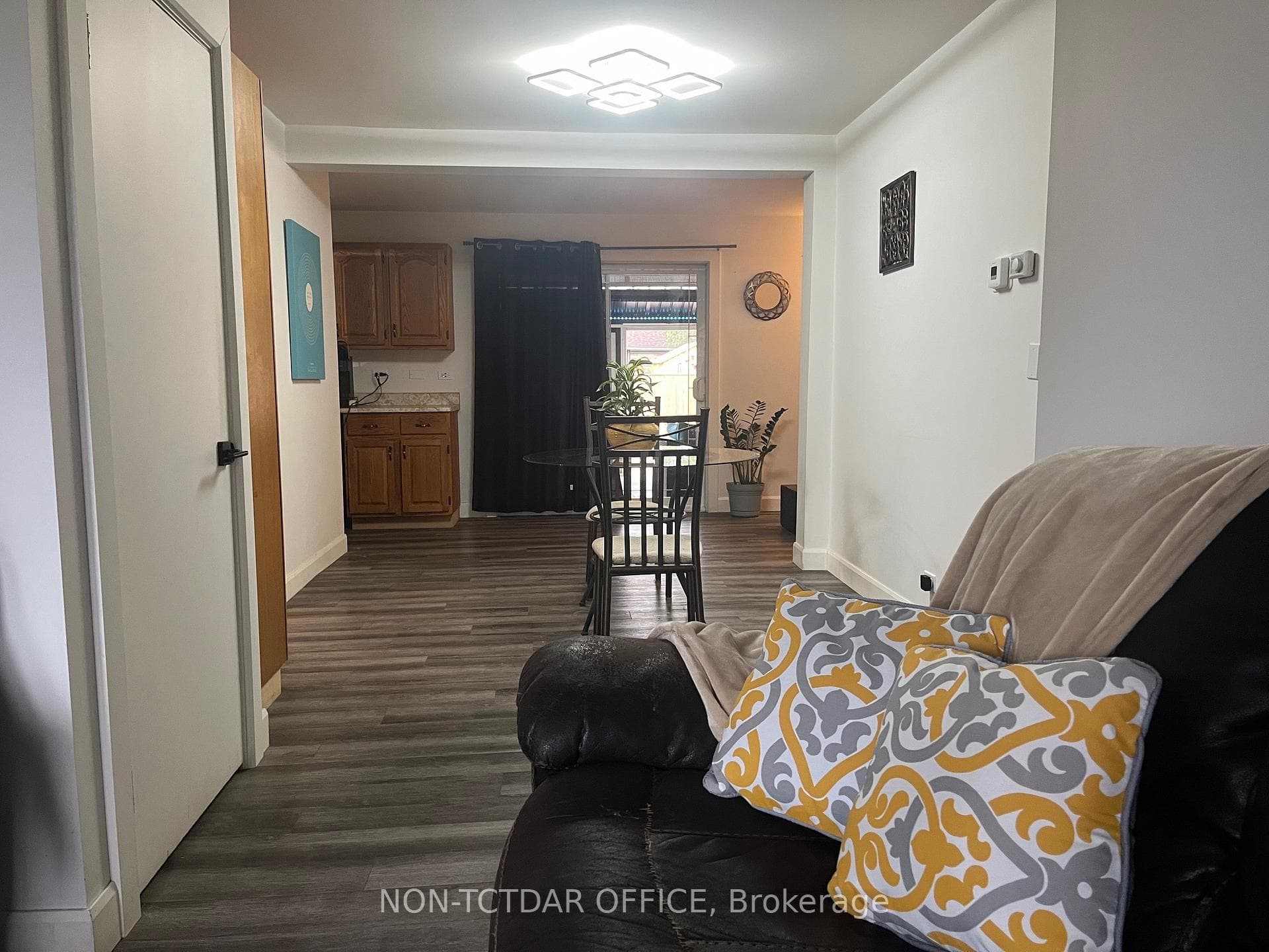 56 Ninth Avenue photo 11