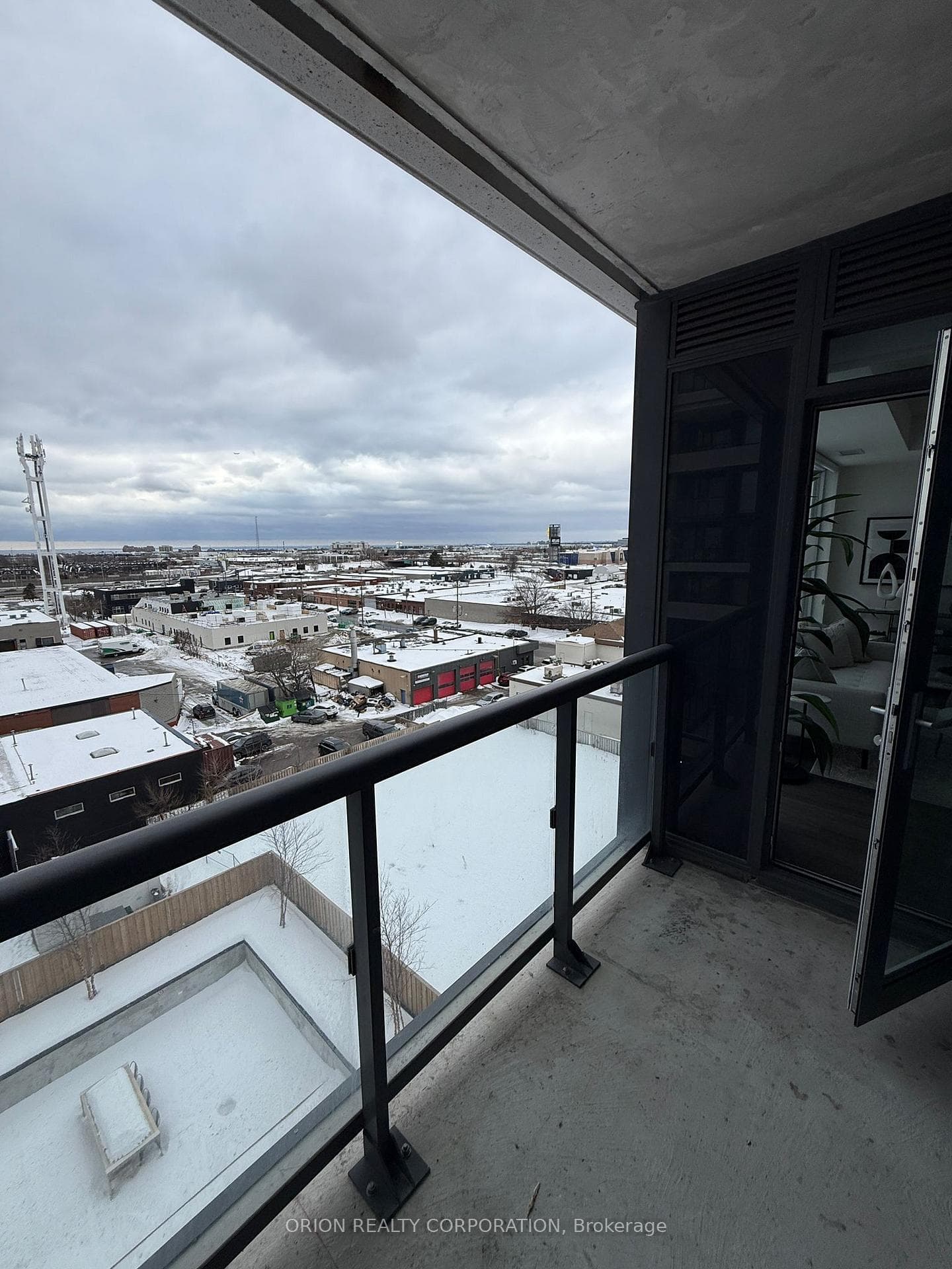 859 The Queensway N/A Unit 613 photo 23