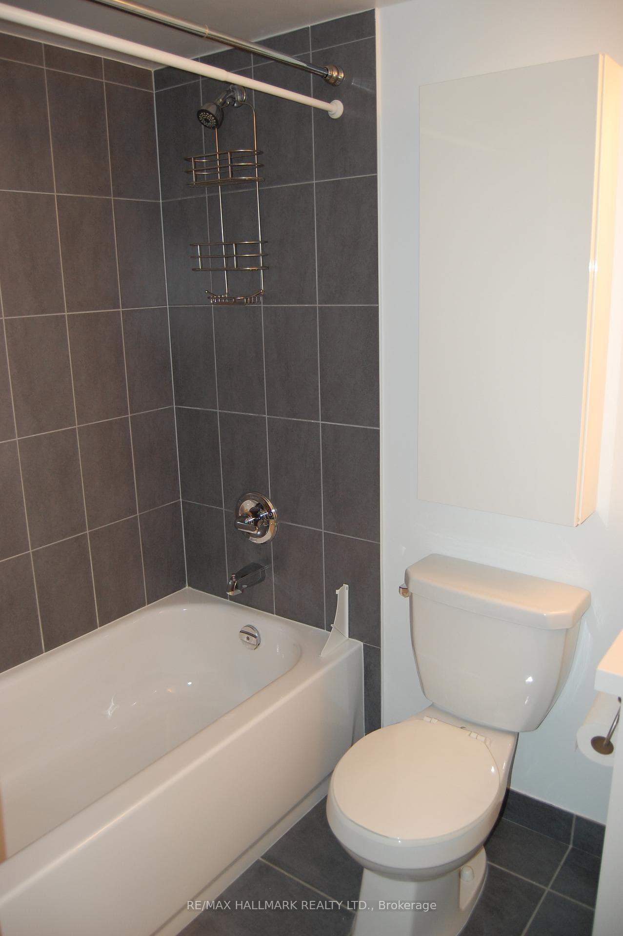 60 Heintzman Street Unit 1520 photo 13