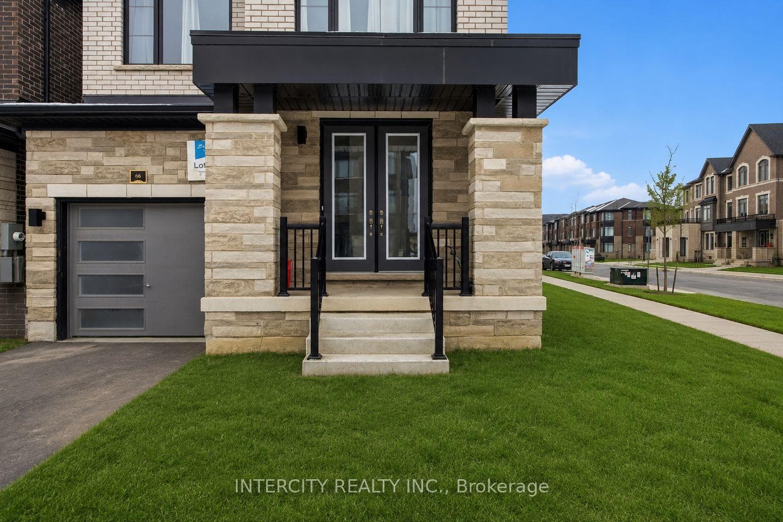 66 Camino Real Drive photo 2