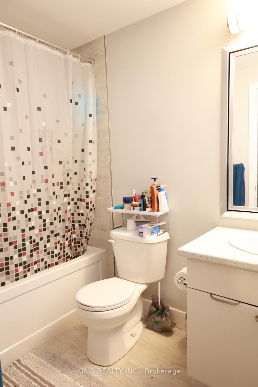 745 CHELTON Road Unit 21 photo 23