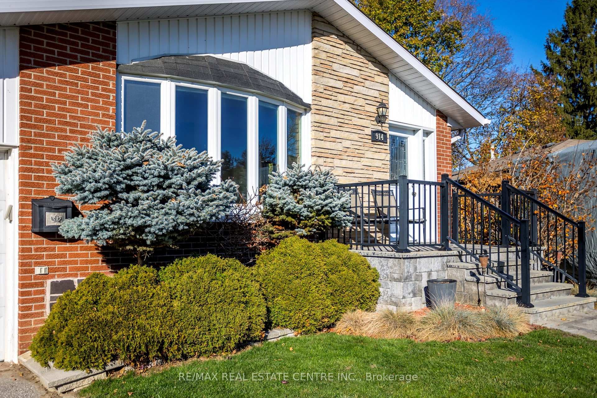 Mature Front Gardens