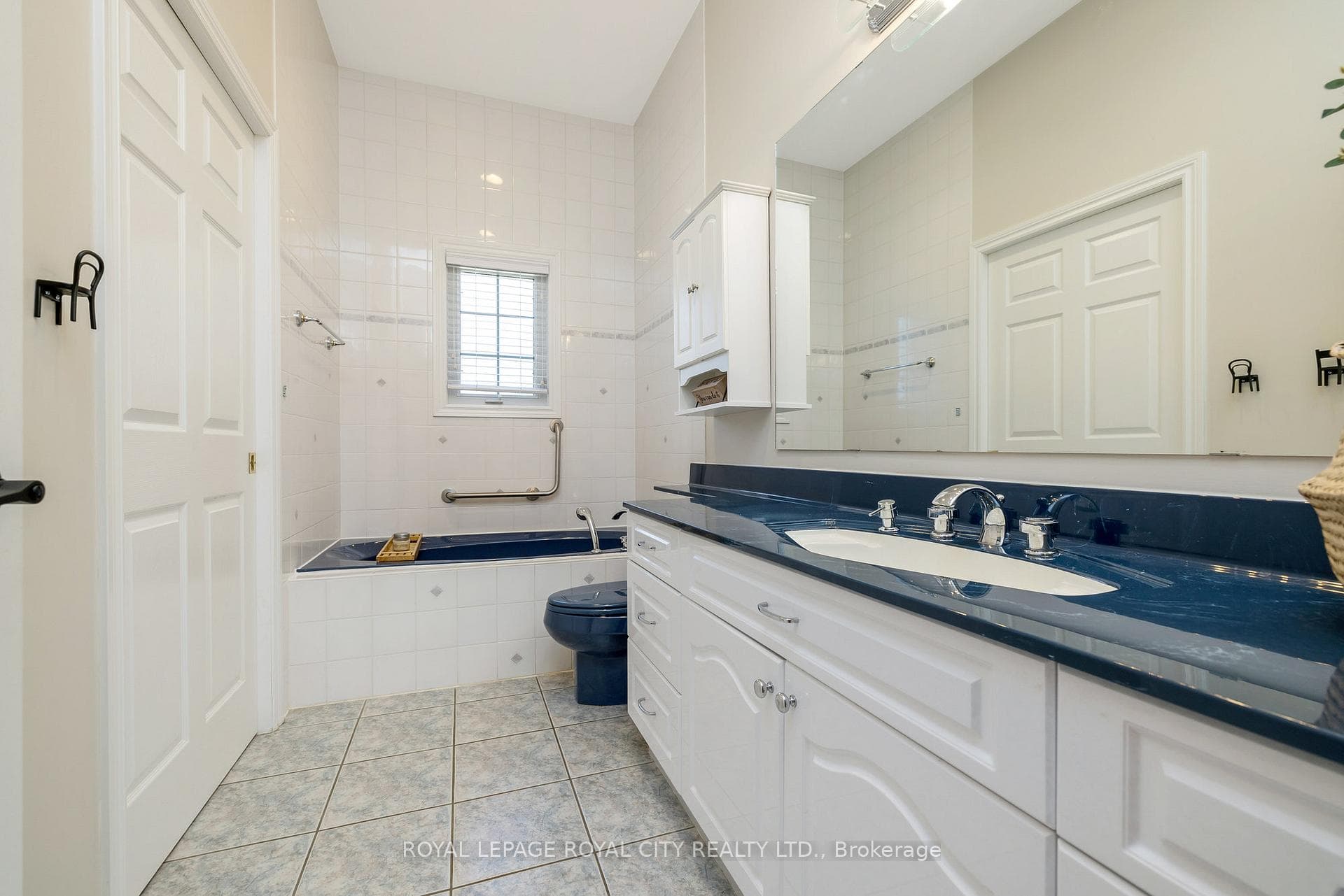 65 Torrance Lane photo 18