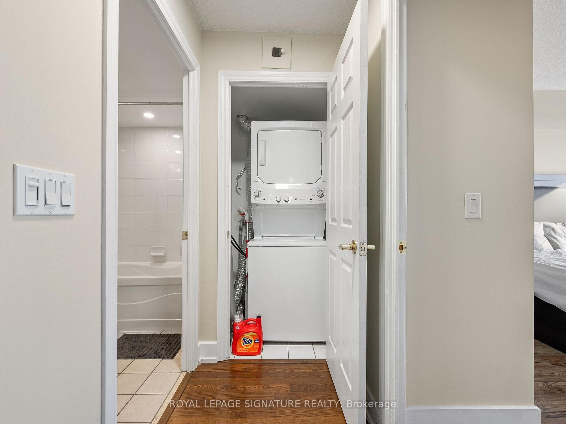 5 Michael Power Place Unit 901 photo 35