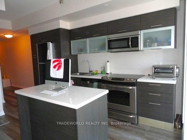 386 Yonge Street Unit 2914 photo 6