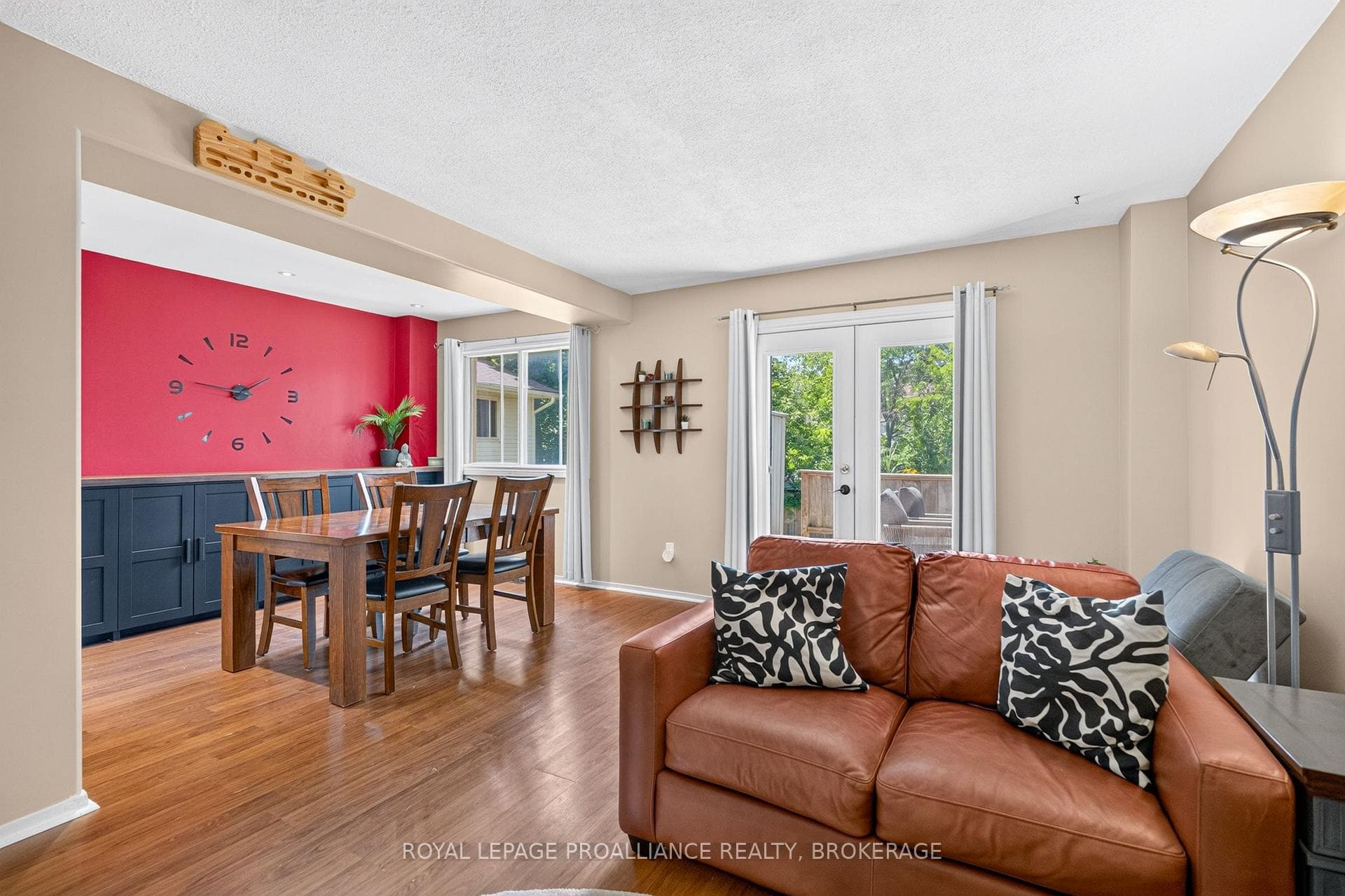 24 Balmoral Court photo 10