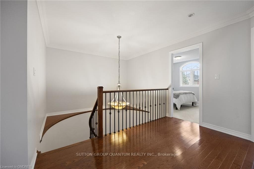 2485 Whitehorn Drive photo 26
