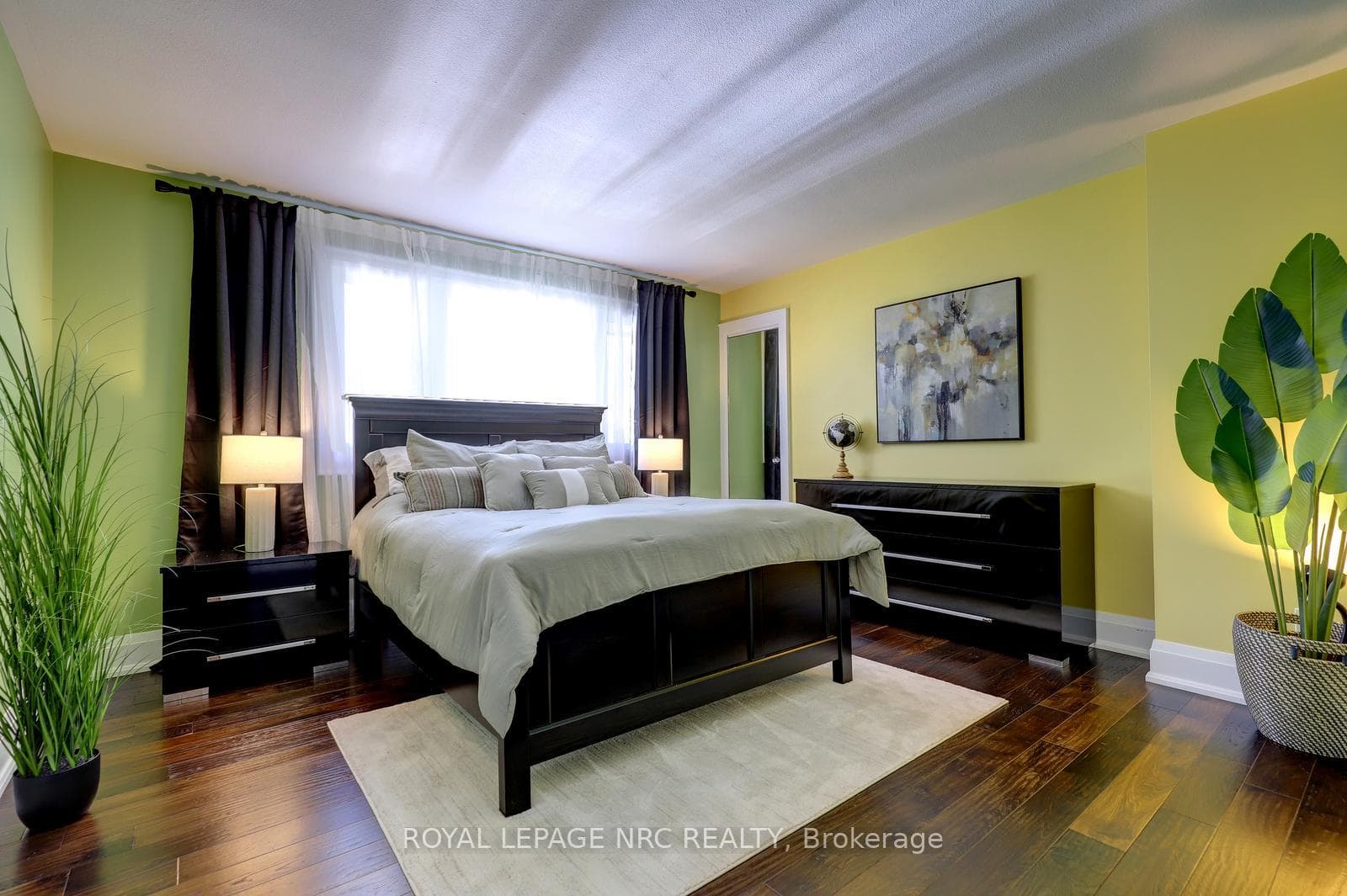 44 Fifty Road photo 22