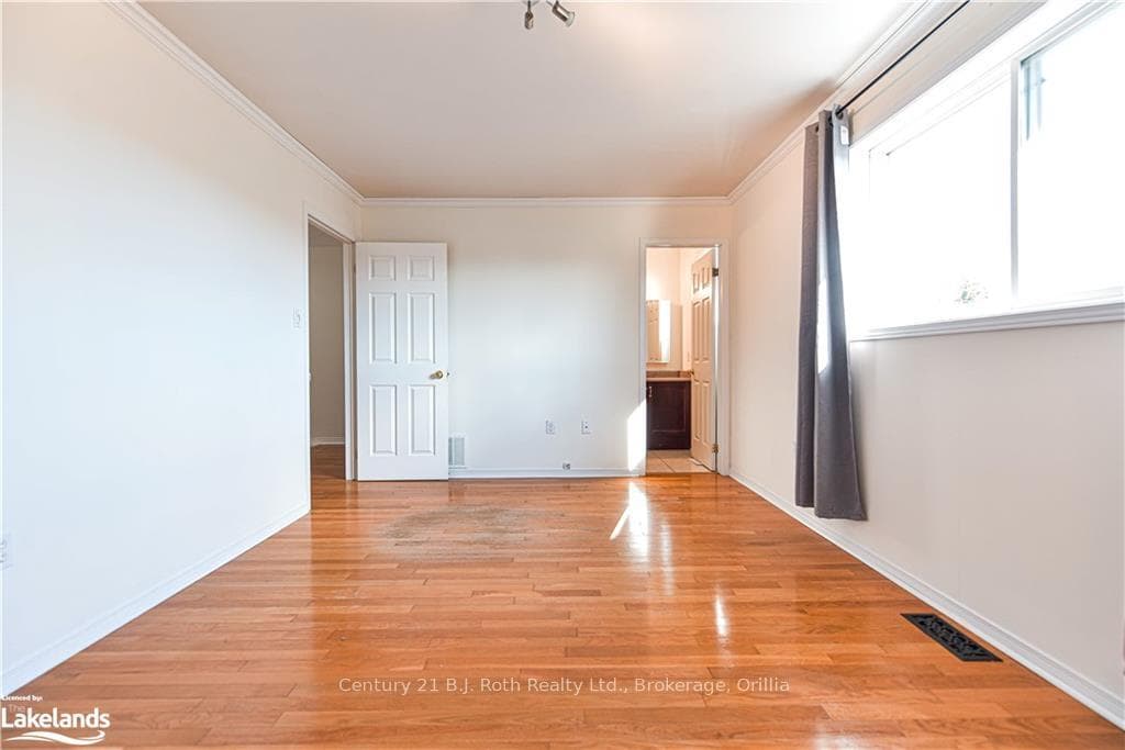 Primary bedroom with ensuite and walk in closet