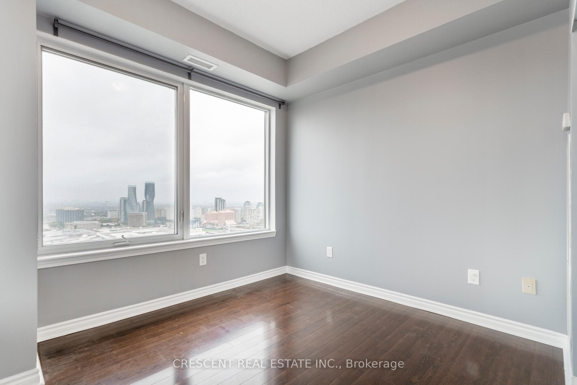 385 Prince Of Wales Drive Unit 3002 photo 16