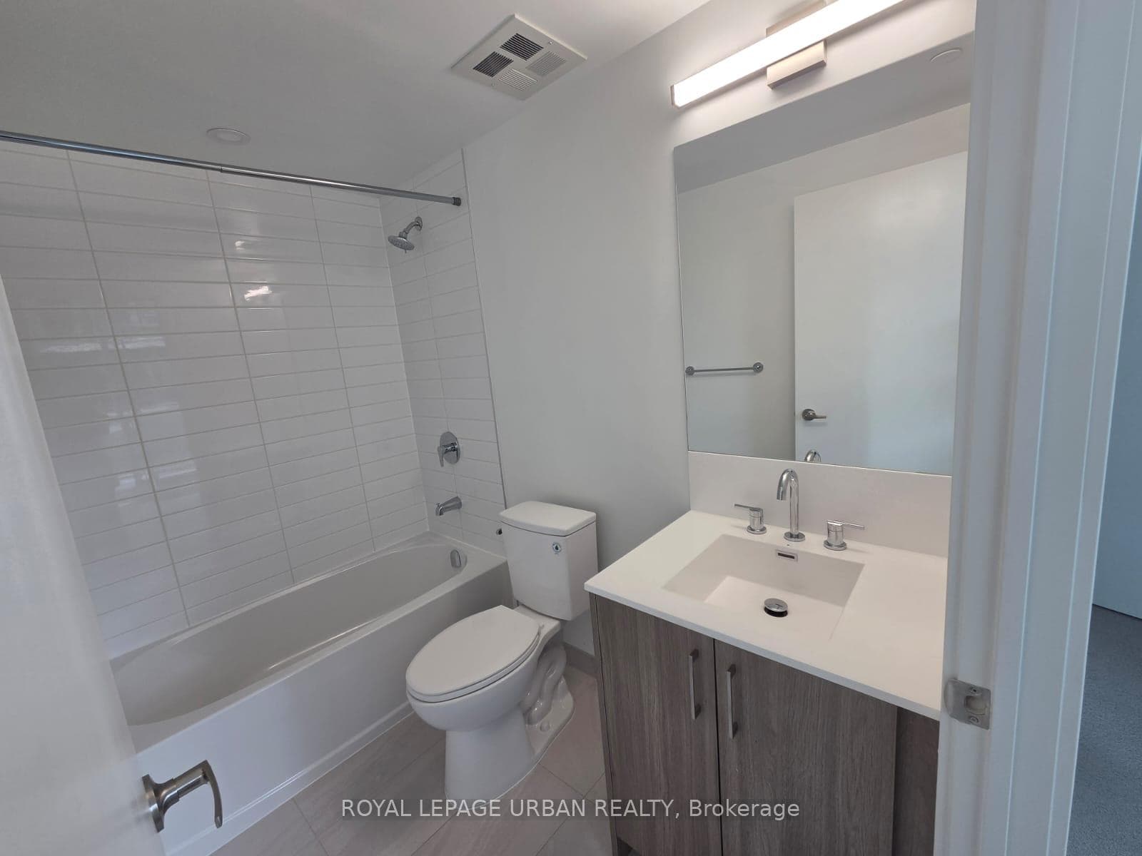 4010 Eglinton Avenue Unit 704 photo 19