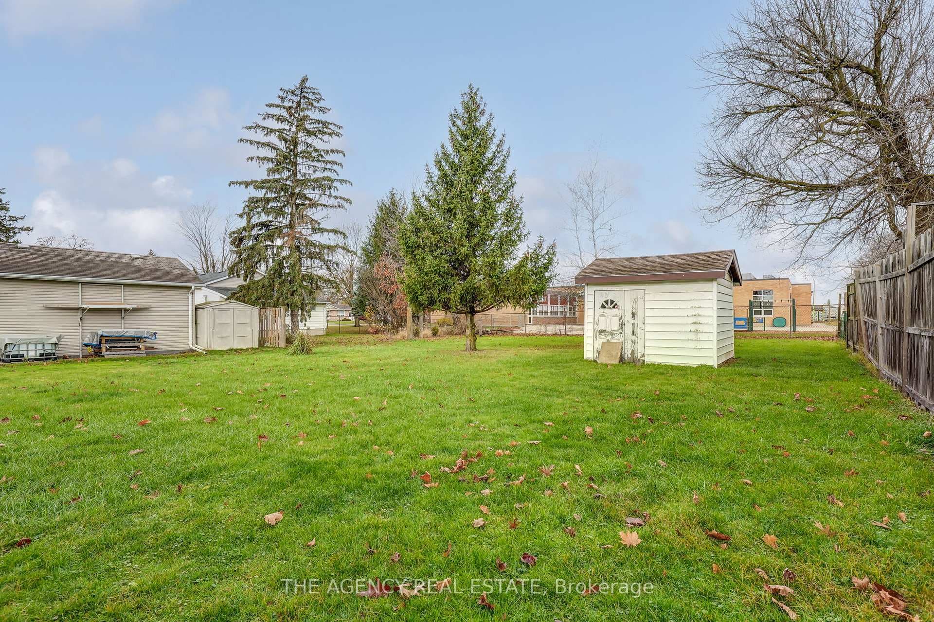 204 Symes Street photo 20