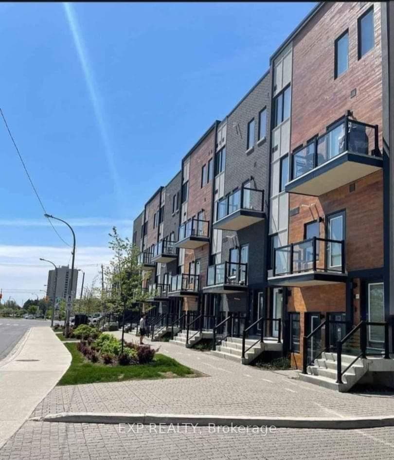 400 The East Mall N/A Unit 308 photo 1