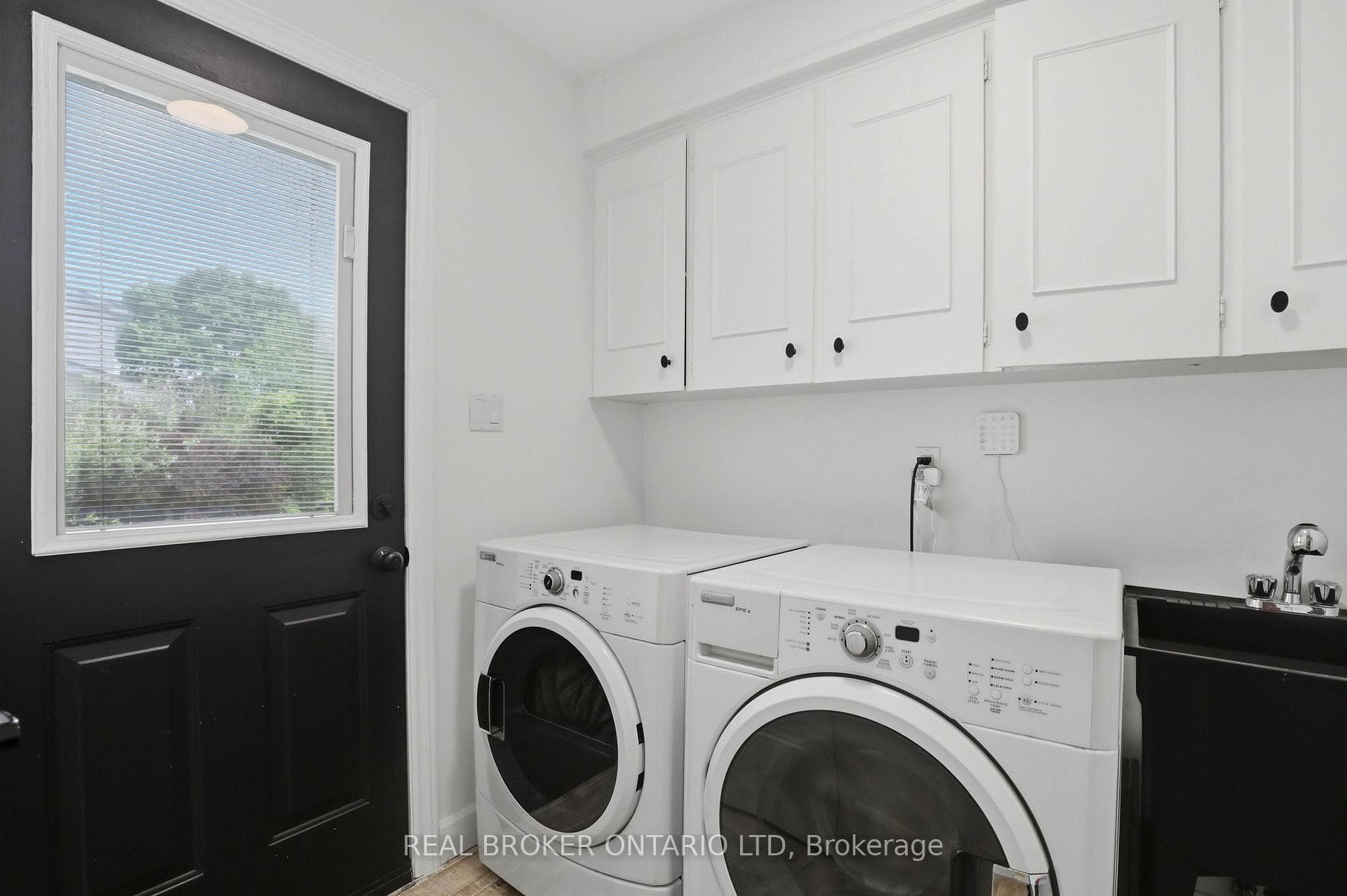 196 Wychwood Park photo 14