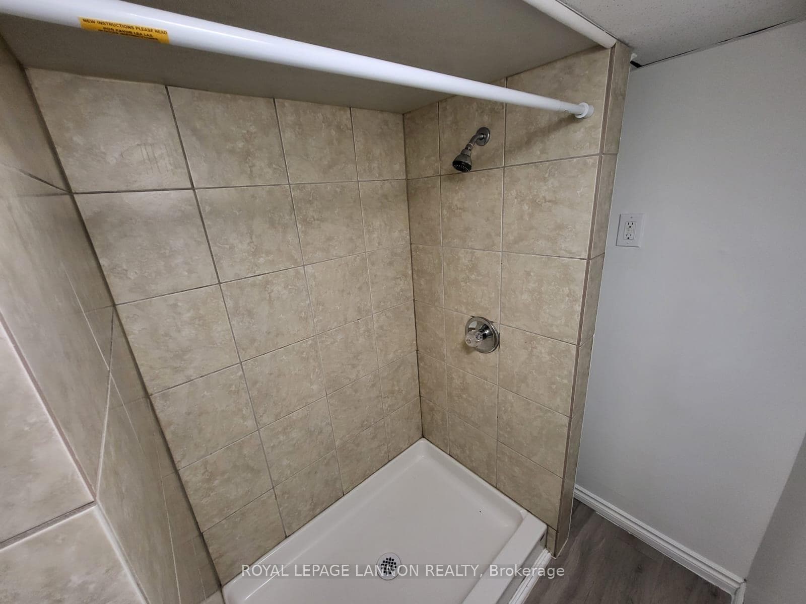 232 Court Street photo 31