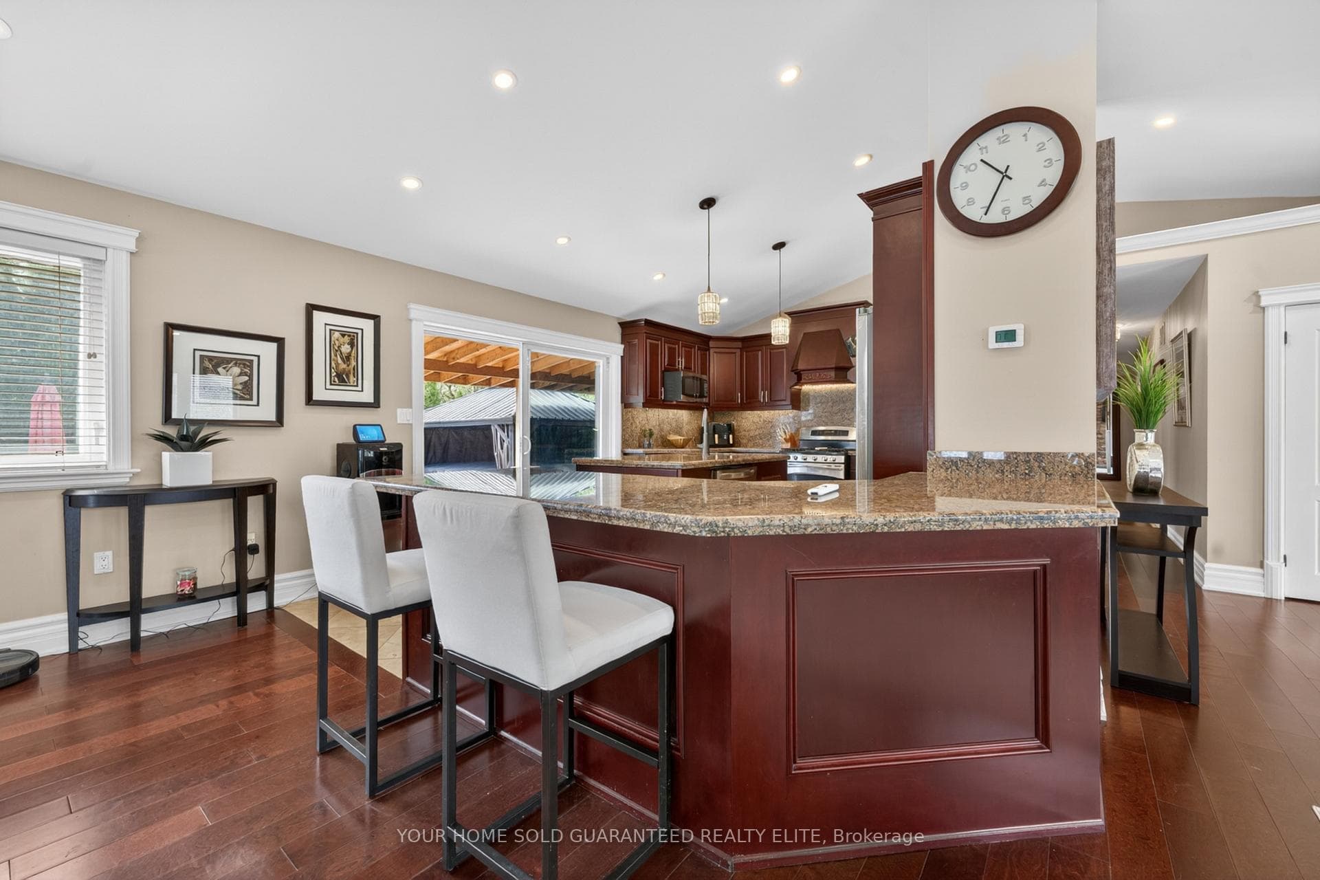 632 Ellengale Road photo 17