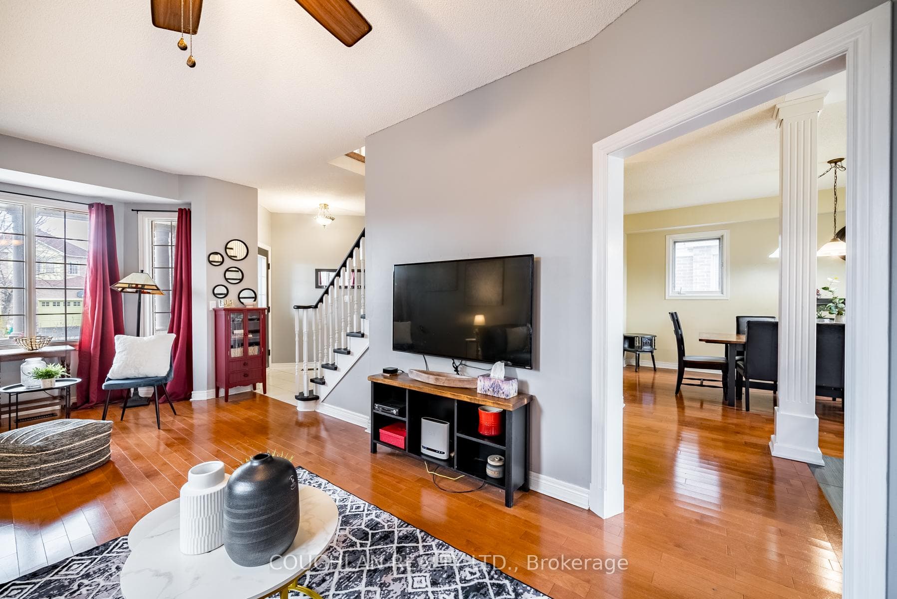 82 Bedell Crescent photo 9