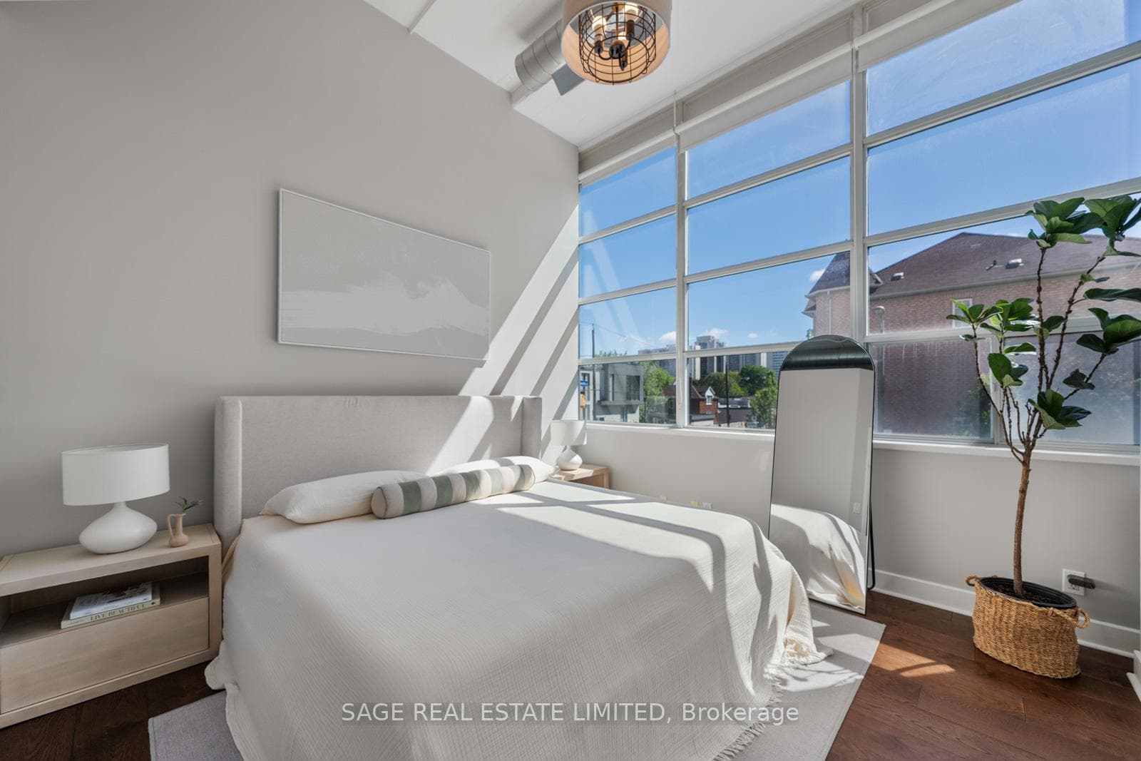 1001 Roselawn Avenue Unit 123 photo 36